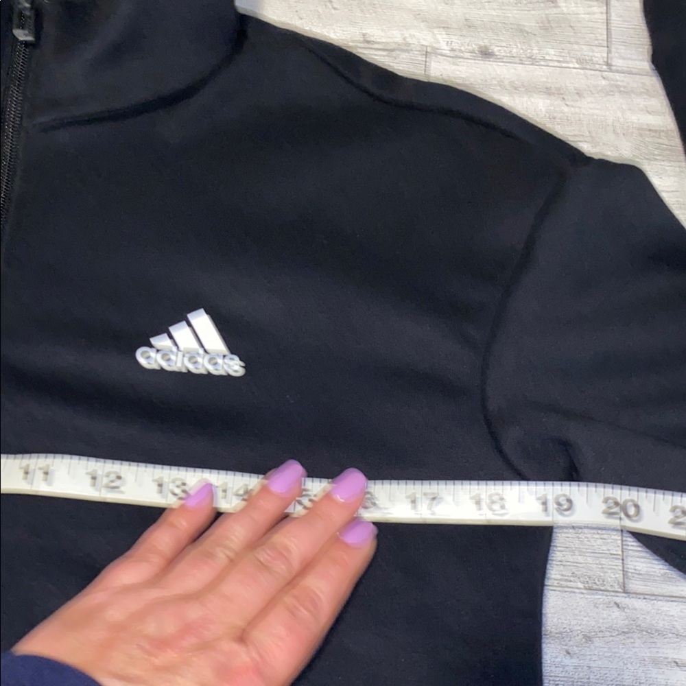 Adidas Cropped 1/4 Zip Black & White Sweatshirt Size Small NWT - Picture 6 of 8